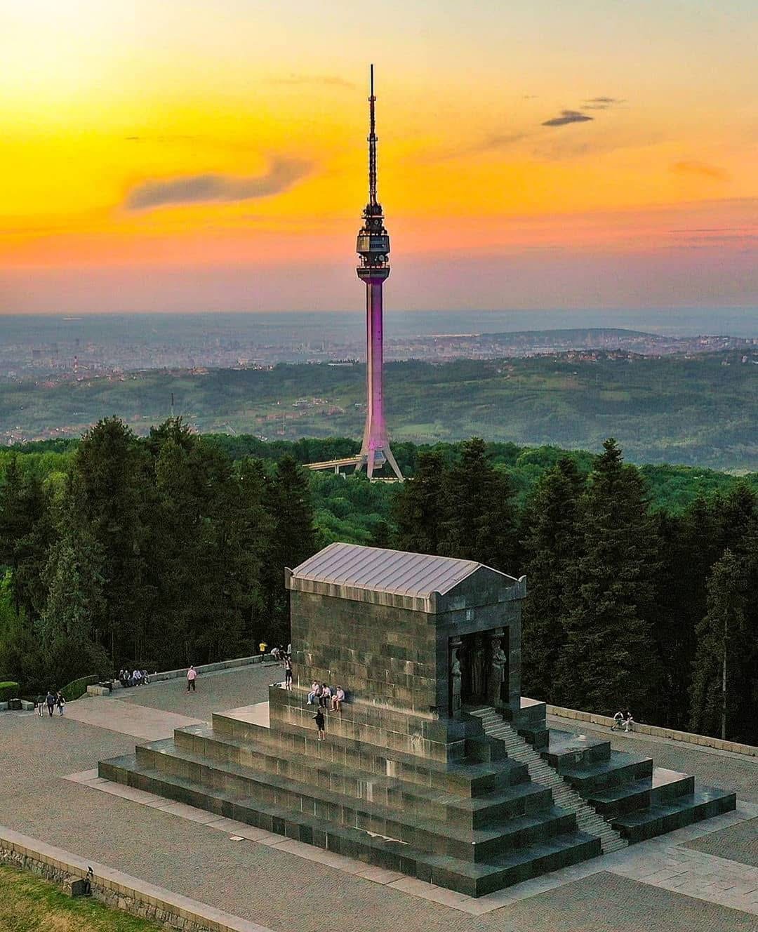 Avala Toranj